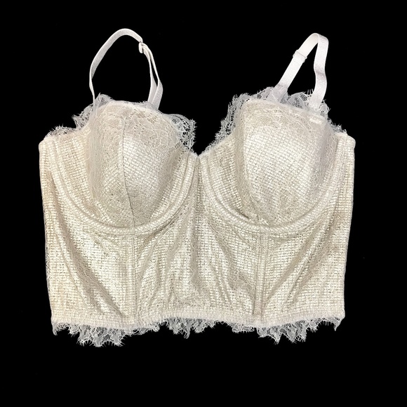 Victoria's Secret Other - Victoria's Secret Beige Lace Bra